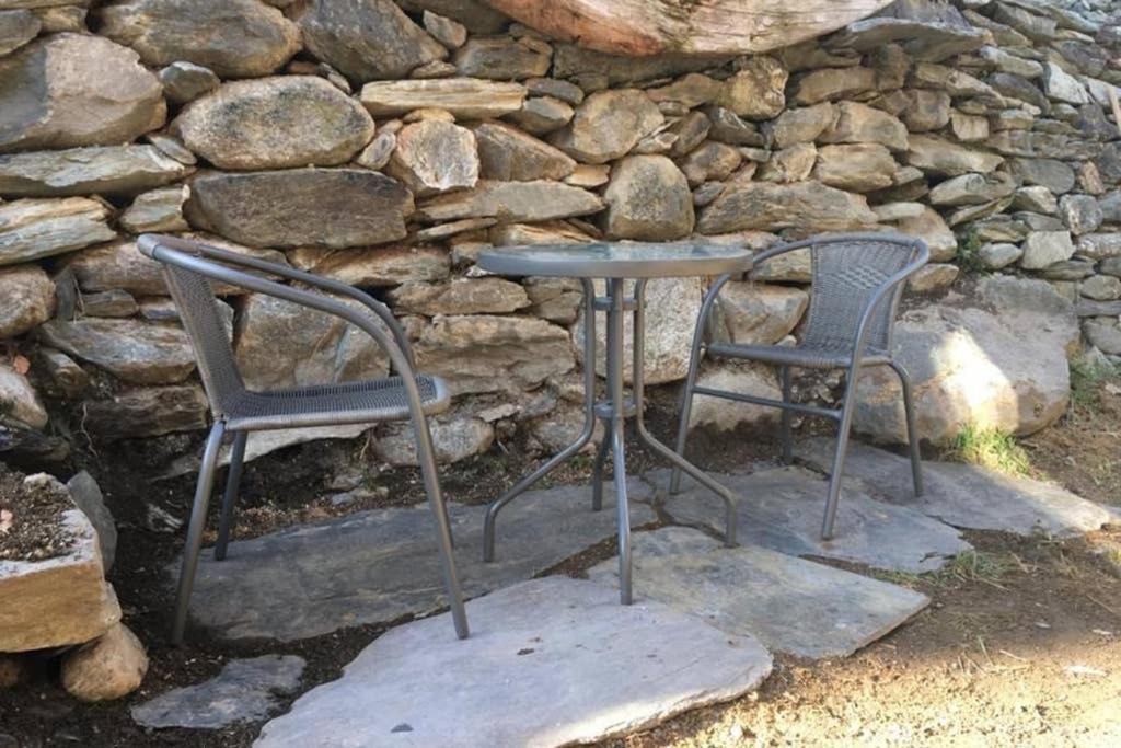 La Cabane De L'Homme Tranquille Le Tretien Buitenkant foto