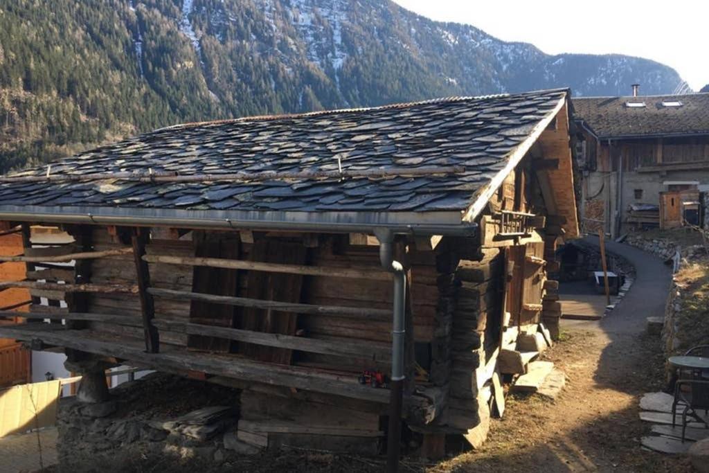 La Cabane De L'Homme Tranquille Le Tretien Buitenkant foto