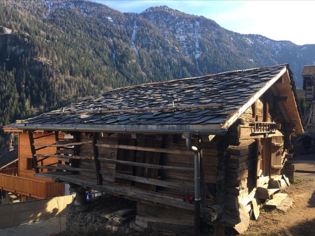 La Cabane De L'Homme Tranquille Le Tretien Buitenkant foto